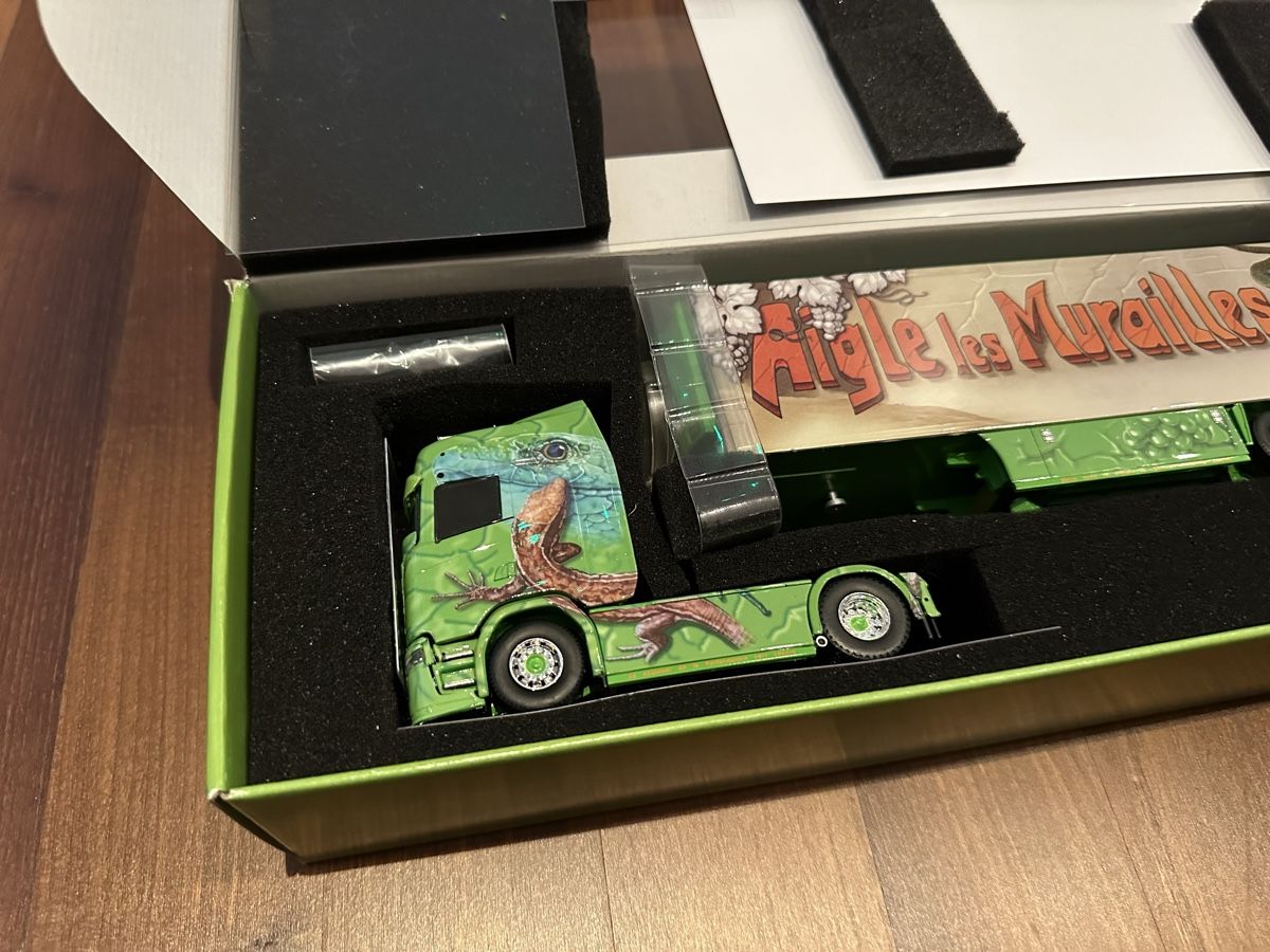 Tekno Kit di modellismo & Modellini statici: Tekno 1:50 Scania Müller Ermensee – Nuovo e nell'imballaggio originale da Oberwil BL venduto da AuM03 4