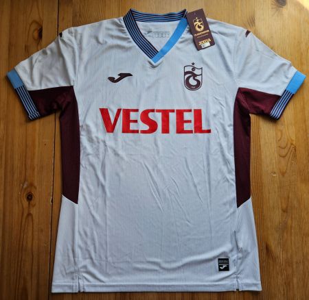 Trabzonspor Trikot NEU Joma Grösse M Türkei Fussball