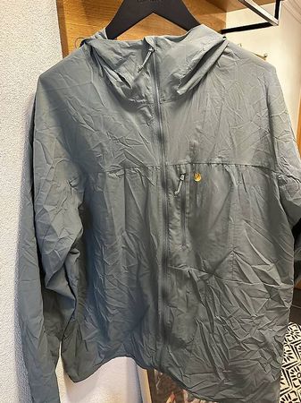 Fjällräven Bergtagen Windshell Herren Jacke 