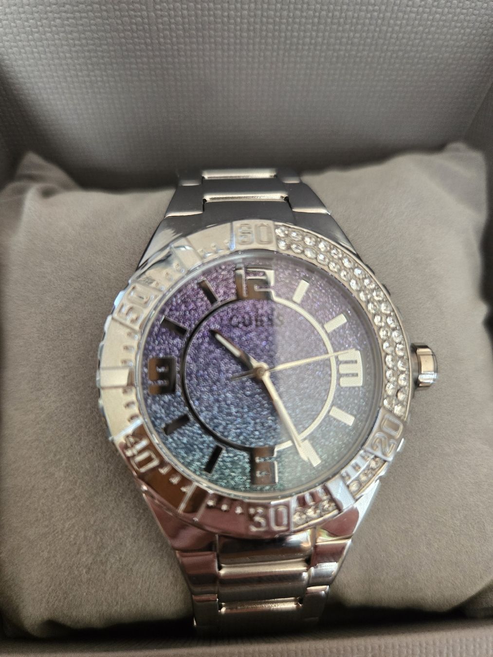 Guess Orologi: Guess Sangria – Nuovo (secondo la descrizione) da Herzogenbuchsee venduto da bema66 3