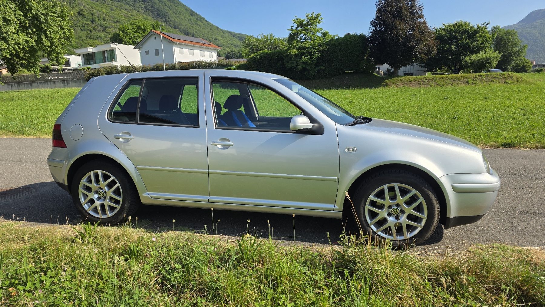 VW Automobili: Volkswagen Golf IV – Usato da Bedano venduto da MICHR96 1