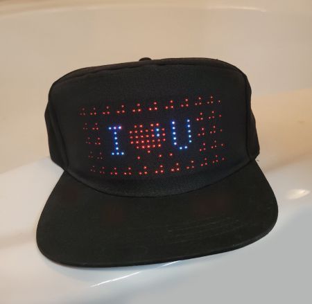 Baseball-Cap mit Bildschirm, Top-Geschenk!