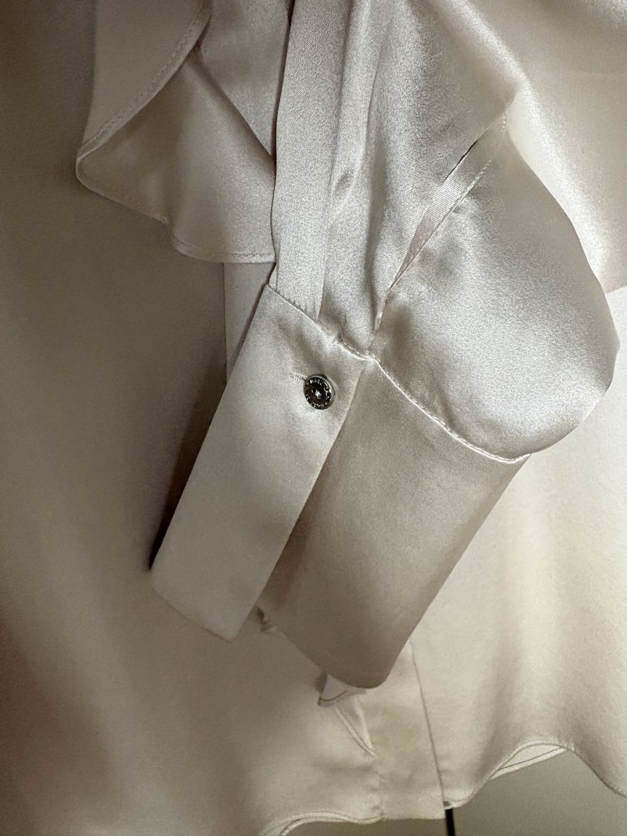 Marc Cain Camicette: Bluse von Marc Cain. 92% Seide, 8% Elastan – Usato da Wohlen AG venduto da 1247_ww_shopping 3