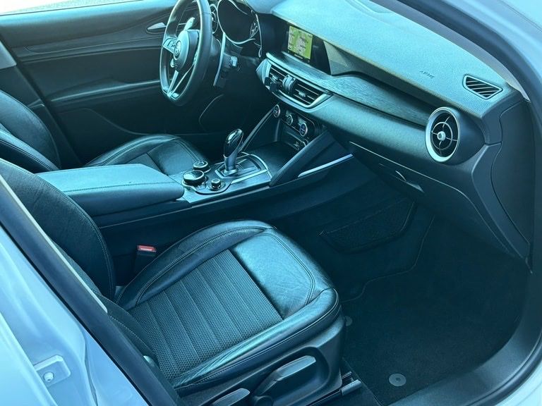 Alfa Romeo Automobili: Alfa Romeo Stelvio Top Zustand – Usato da Münchwilen TG venduto da wiolusia2 6