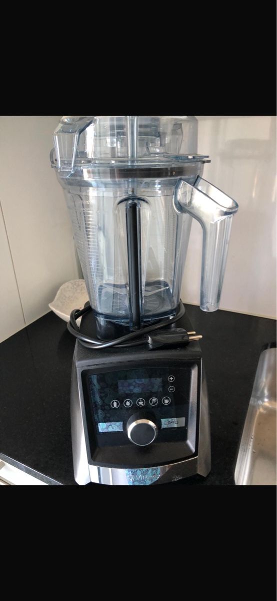 Vitamix Elettrodomestici da cucina: Vitamix A3500i – Usato da Basel venduto da Serpil_27