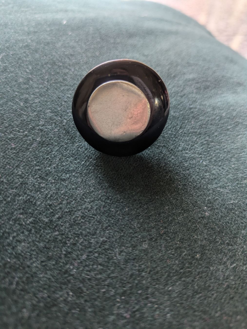 Anelli: Schwarzer Vintage Ring mit Silber, verstellbar – Usato da St. Gallen venduto da Jasik1 1