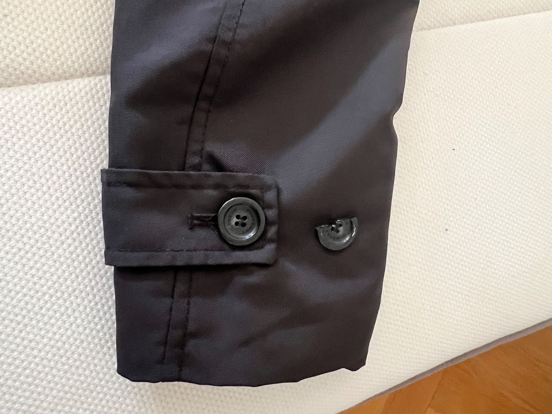 Burberry Jacken: Burberry Lightweight Jacket - Perfect for Spring Layering! – Gebraucht aus Zürich von and_y8dy 4