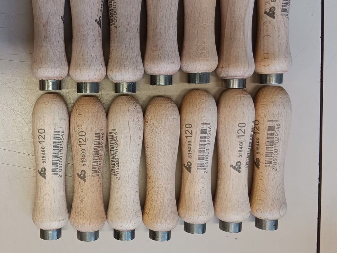 Alle Werkzeuge: Holzgriffe für Feilen – Neu (gemäss Beschreibung) aus Kaltbrunn von