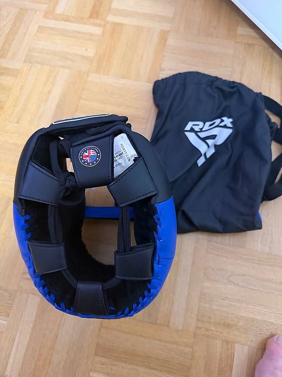 Caschi: Casque de boxe Pro Training APEX A5 - XL – Nuovo (secondo la descrizione) da Lausanne venduto da Vic_Mackey 3