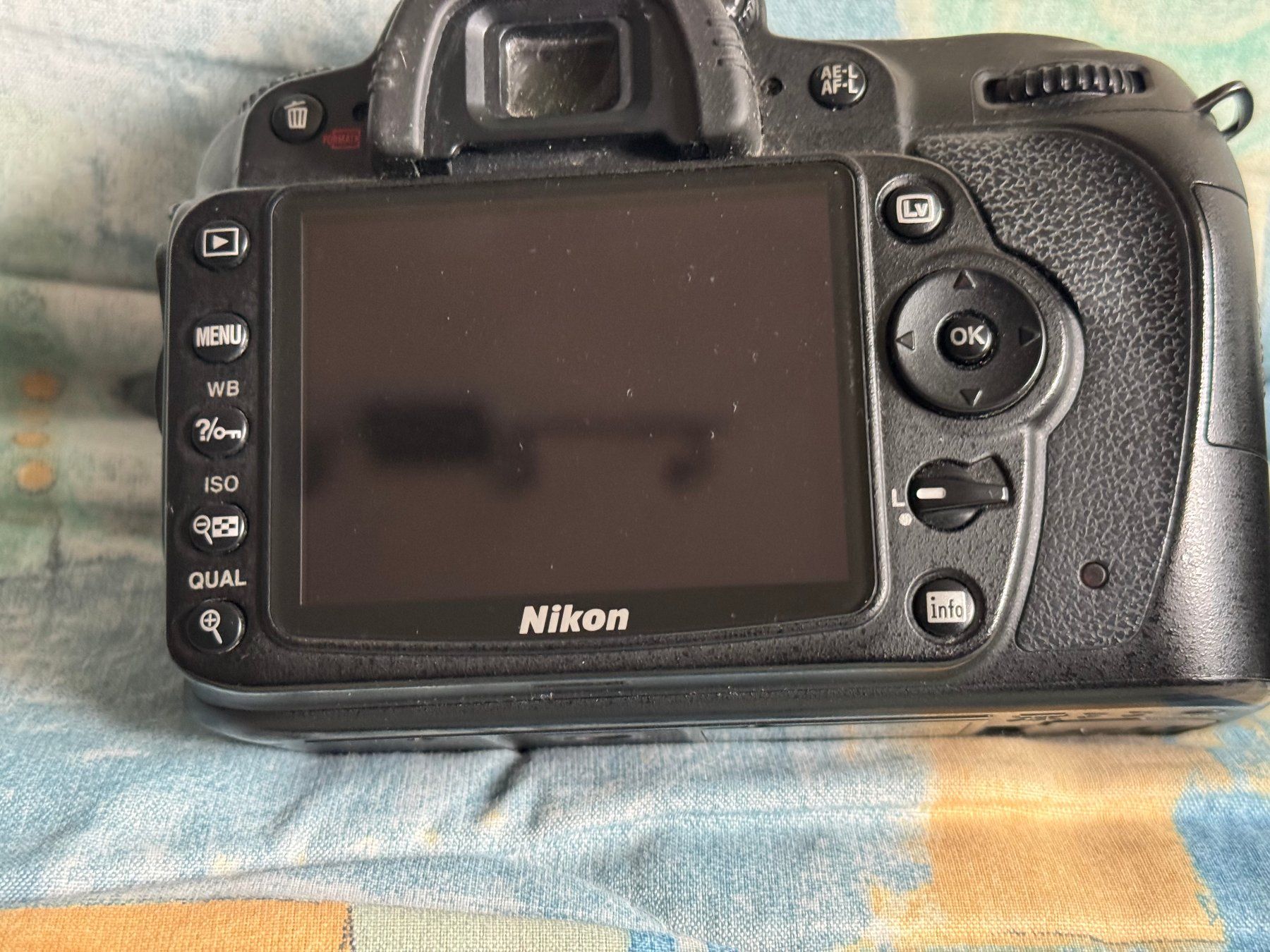 Nikon Kamera: Kit Nikon D90 (défectueux) – Defekt aus Chene-Bourg von Patlered 1