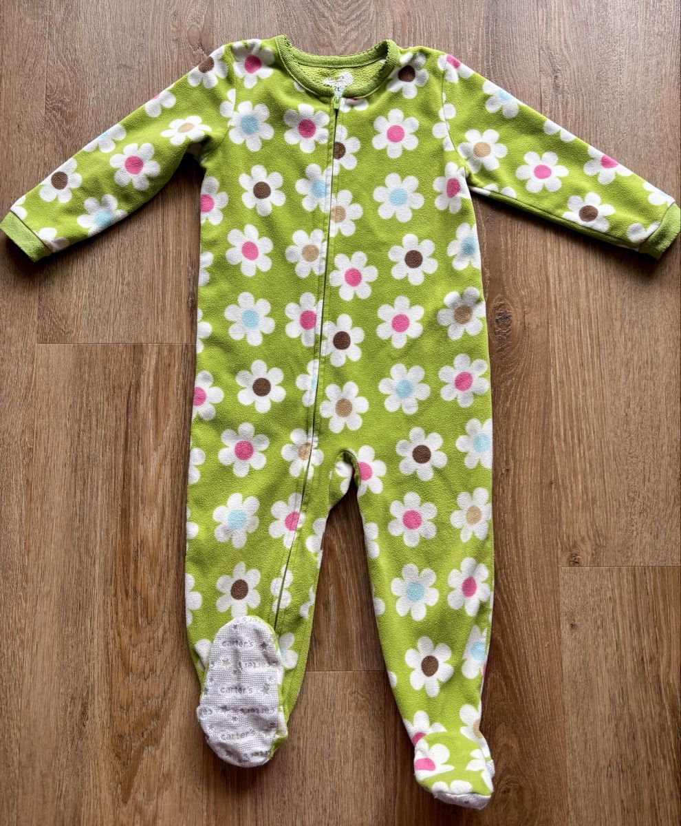 Carter's Pigiama & Simili: Babyschlafanzüge - 3x!!! – Usato da Einsiedeln venduto da sum_xm7z 1