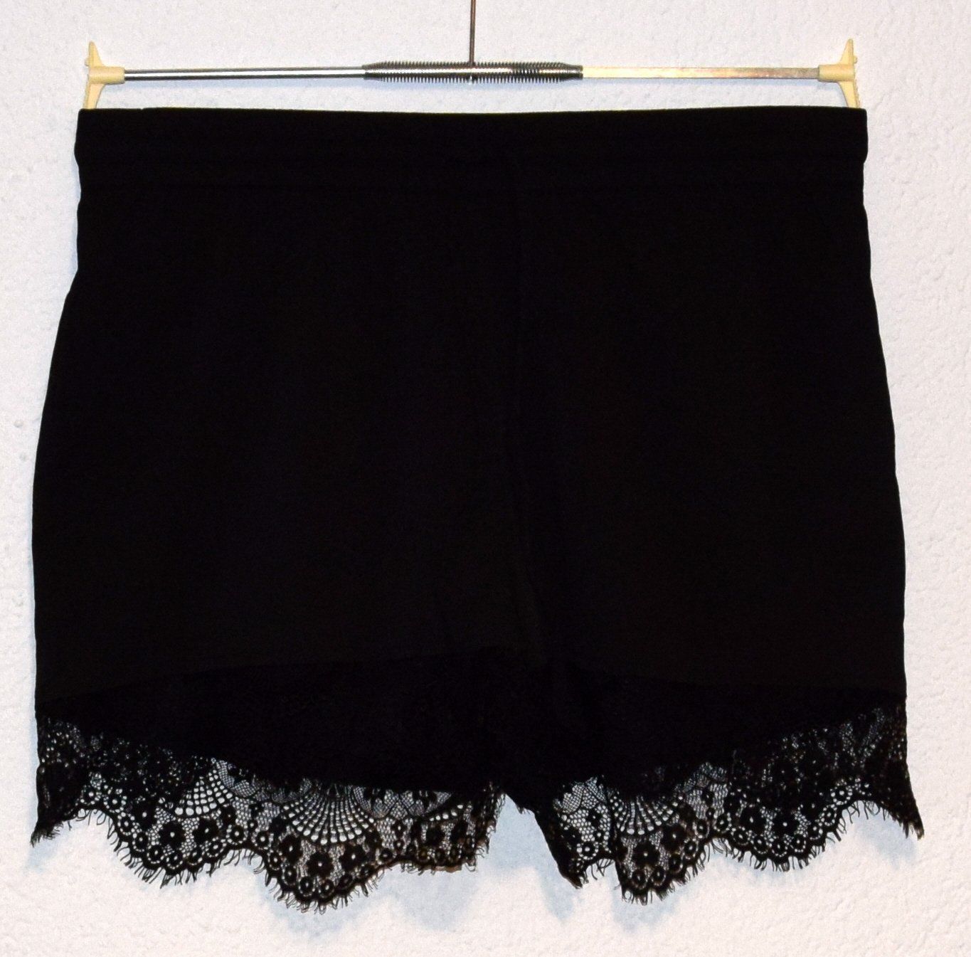 Hosen: Shorts – Neu (gemäss Beschreibung) aus Bern von Nicky1
