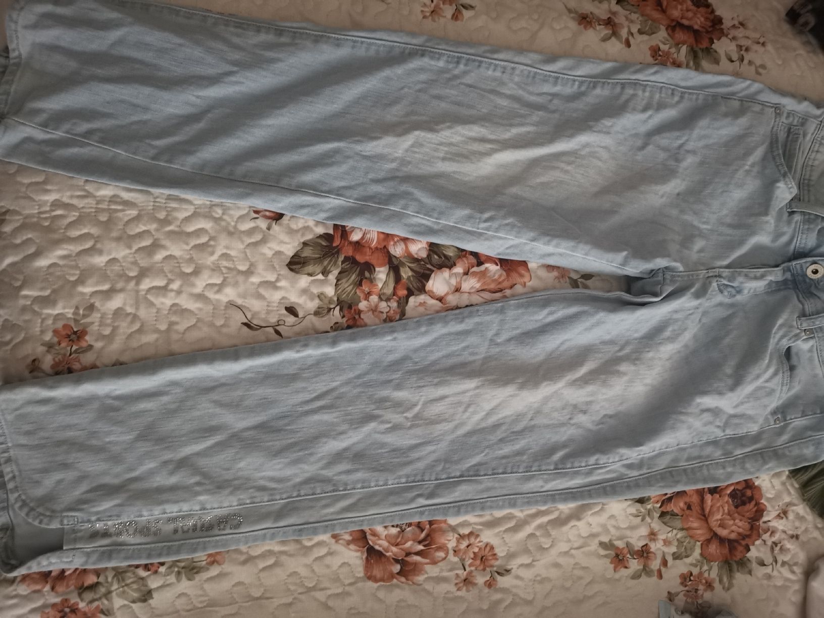 Jeans: Jeans chicorée – Nuovo (secondo la descrizione) da Brügg BE venduto da Angel2300