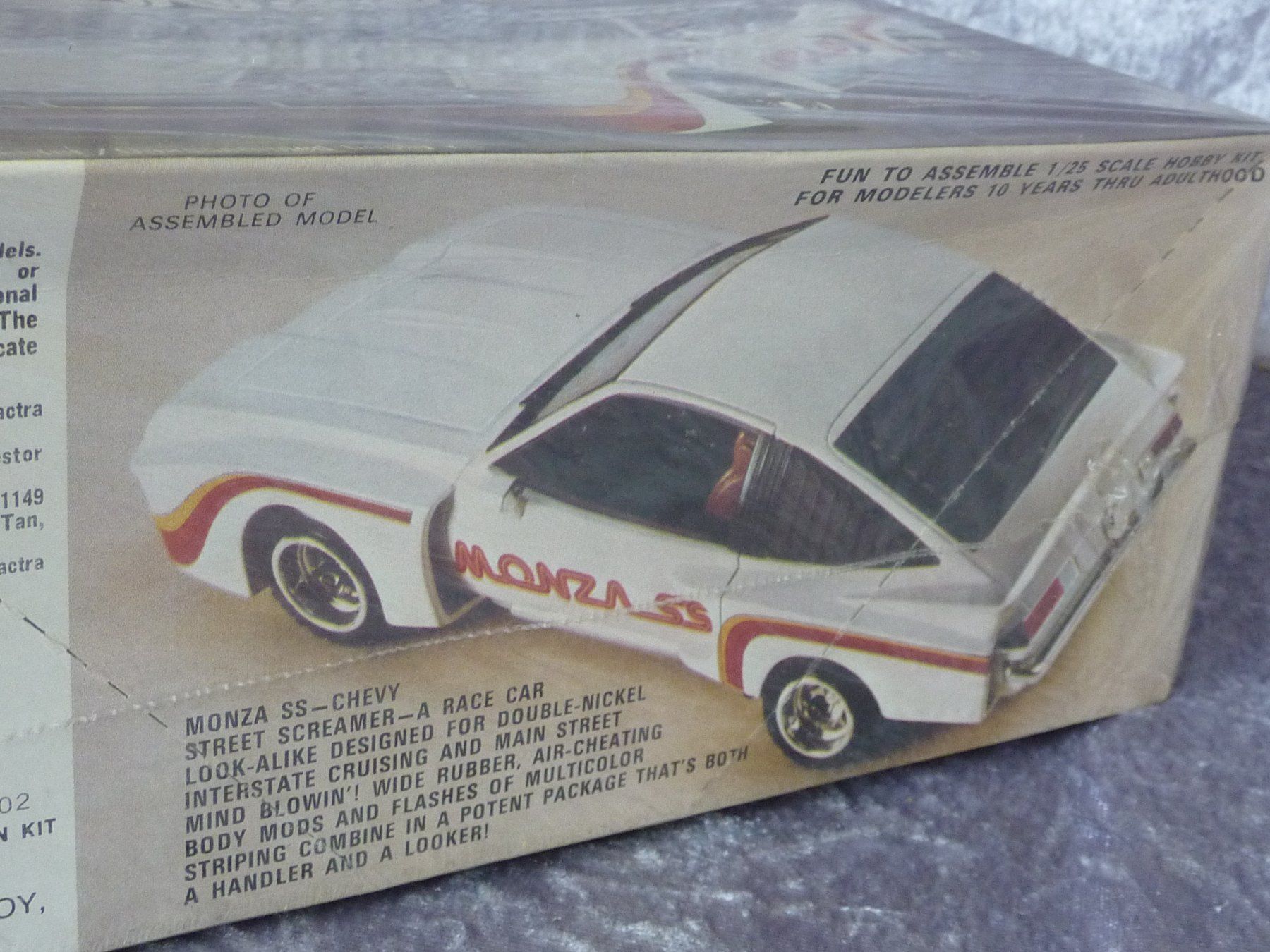 AMT/ERTL Modellautos: Chevrolet Monza SS  1:25 – Neu und originalverpackt aus Dürrenäsch von modellautos4you 1