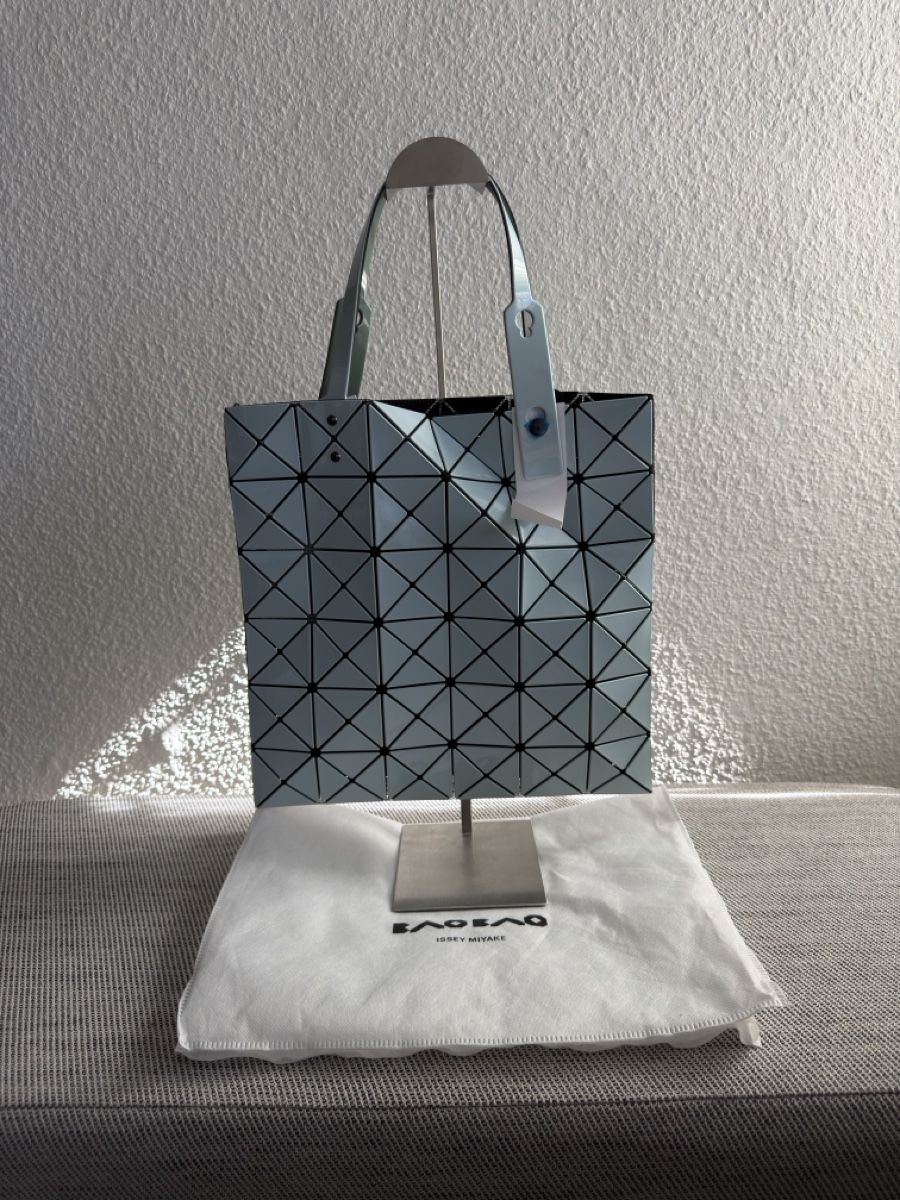Issey Miyake Borse: Bao Bao Issey Miyake Tasche – Nuovo e nell'imballaggio originale da Basel venduto da mcbfiles