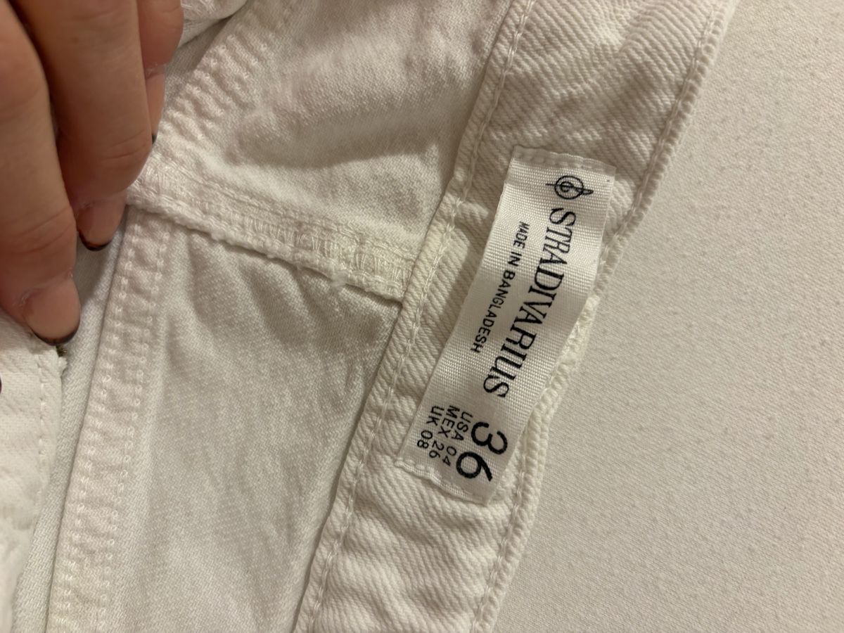 Stradivarius Gonne: Stradivarius Cargo Rock weiss Grösse 36  – Usato da Ebnat-Kappel venduto da Mzottli 3