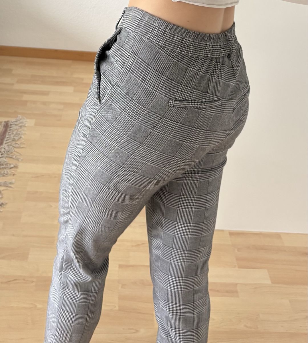 Vero Moda Hosen: Vero Moda Hose, XS/32, Karo Muster – Gebraucht aus Wabern von est_jw6s 2