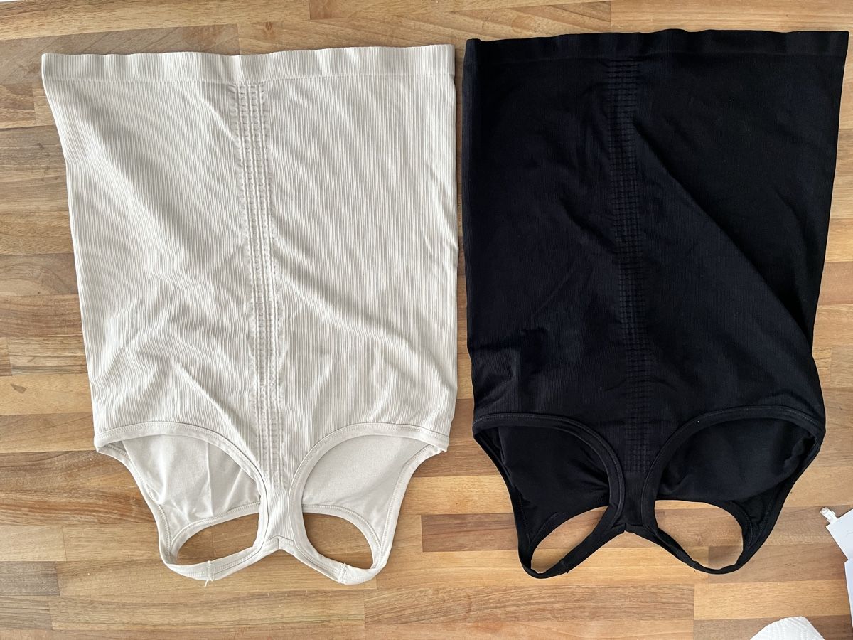 Sonstige Unterwäsche: Zwei neue Sports Top – Neu und originalverpackt aus Wettingen von epe_9vbf 3