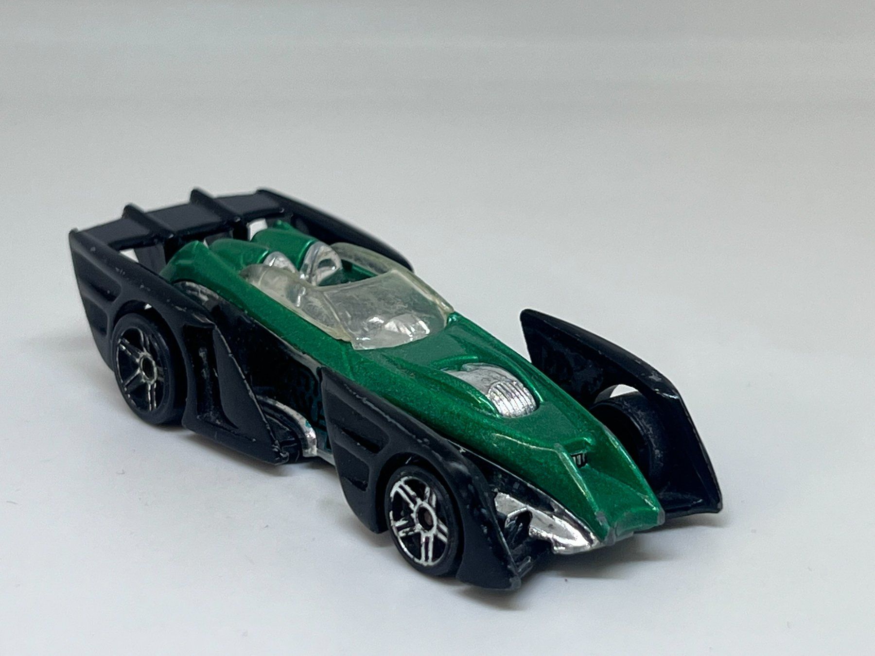Hot Wheels Modellautos: Hot Wheels Shredster #4 – Gebraucht aus Wildegg von LaaBoutique