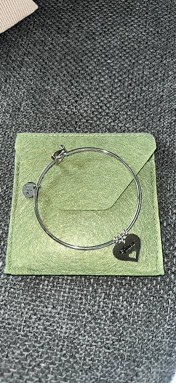 Bracciali & Braccialetti: Bracelet rigide "amie" – Usato da Grand-Lancy venduto da ssa_k59z