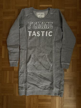 Pullover Kleid
