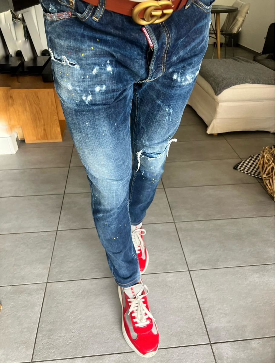 Dsquared2 Jeans: Dsquared2 jeans uomo 50 – D'occasion à Mendrisio par fly_9wzx