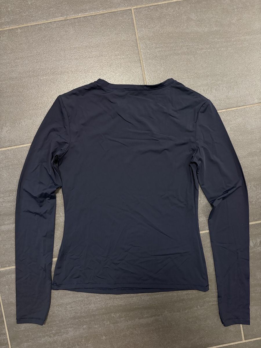 Pull&Bear T-shirts: Pull&Bear Langarm M – D'occasion à Rümlang par svent 3
