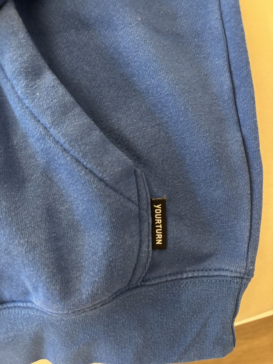 Maglioni & Felpe: Blauer yourturn pullover in blau – Usato da Winterthur venduto da beijaflor777 1