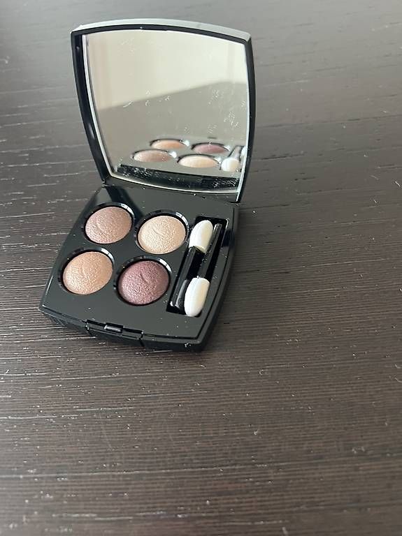 Chanel Make-up: CHANEL Les 4 ombres – Gebraucht aus Schaan von par_7ggh 1