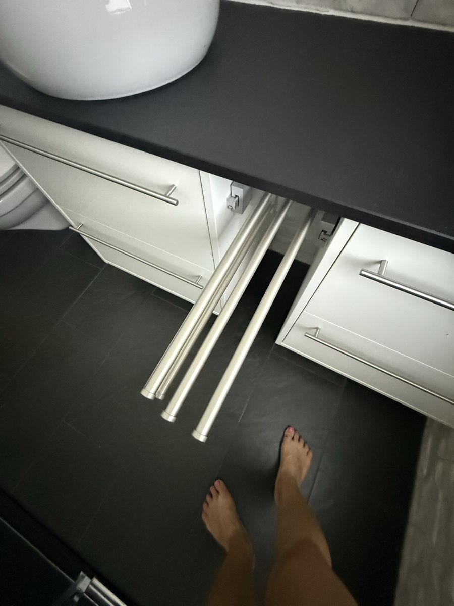 Mobili per bagno: Badezimmer: Lavabos, Armaturen inkl. – Usato da Embrach venduto da shila_03 4