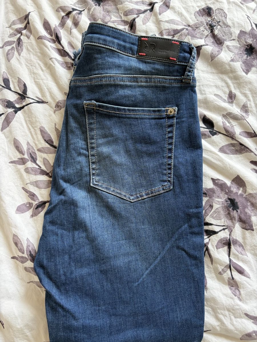 Raffaello Rossi Jeans: Raffaello Rossi Jeans – Usato da Basel venduto da Brunner.T 2