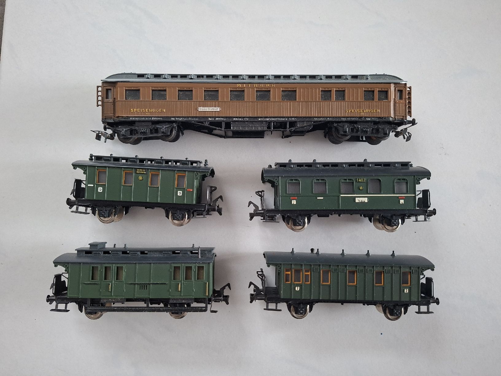 Fleischmann Modellini di ferrovie: Fleischmann H0 Personenwagen alt – Usato da Boll venduto da romanm0