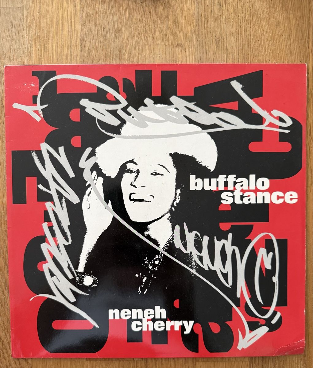 Dischi in vinile: Neneh Cherry Buffalo Stance Maxi Schallplatte – Usato da Goldach venduto da Donpancho