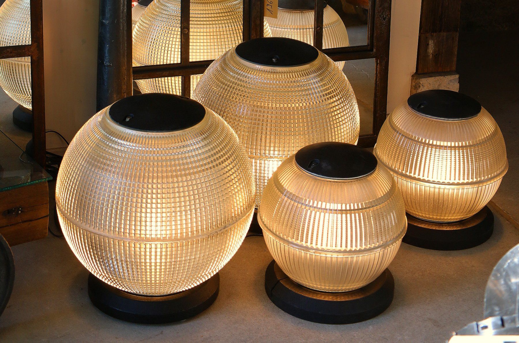 Lampade: Holophane Bodenleuchte, Lampe, Bodenlampe, Tischlampe – Usato da Birrwil venduto da brandschatz_birrwil 5