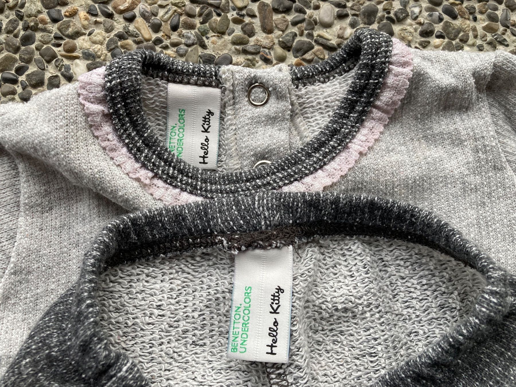 Benetton Pullover & Sweatshirts: Kleider Set (Hose + Pullover) Hello Kitty, Gr. 62/68 – Gebraucht aus Aetingen von Nadinsky 2