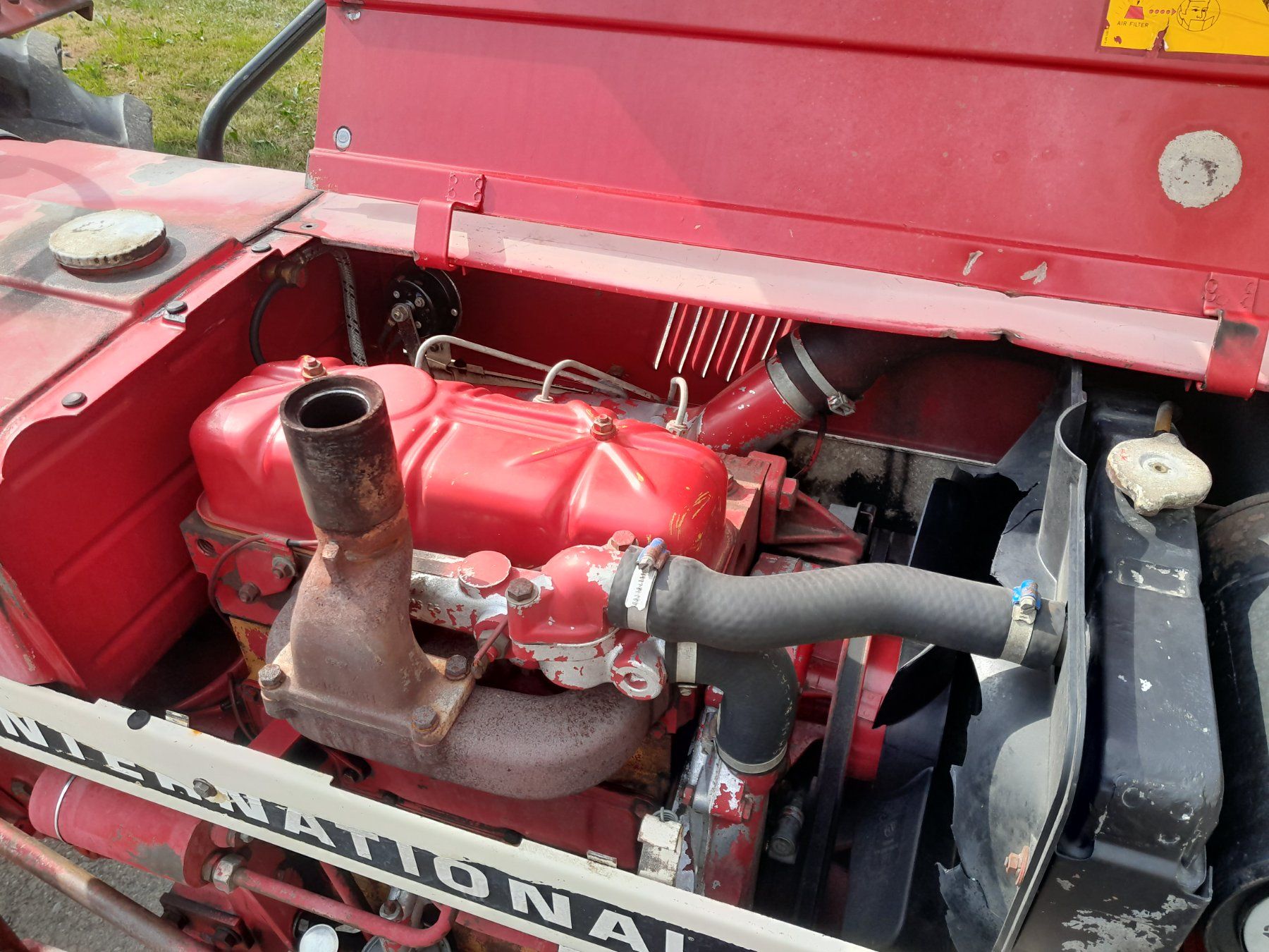 IHC Tracteurs: Traktor IHC 633 – D'occasion à Oberkirch LU par terratrac120 7