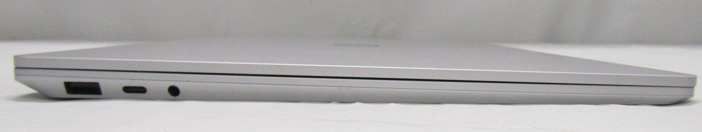 Microsoft Notebook: Microsoft Surface 3 / 15" model 1872 (Silver) – Usato da Zürich venduto da masterIT 2