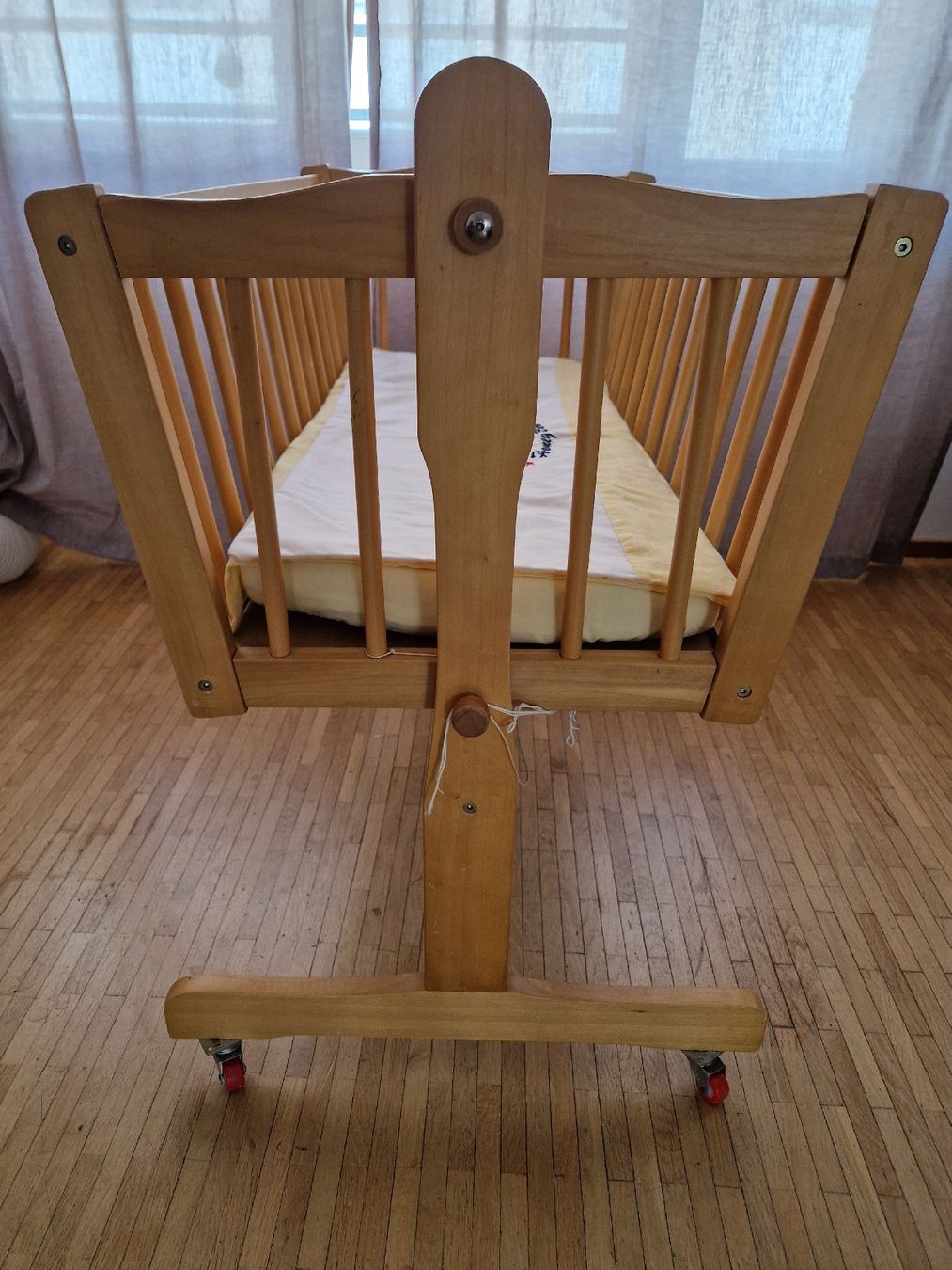 Culle: Baby Stubenwagen Holz – Usato da Winterthur venduto da jessy.j3012 4