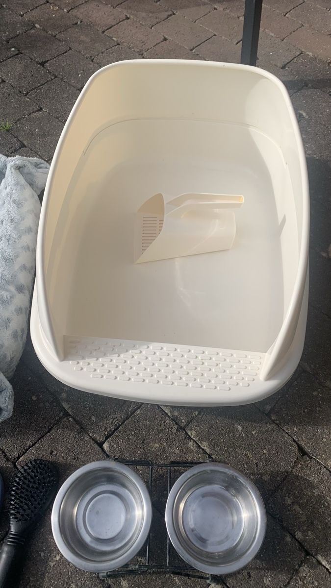 Liege- & Schlafplätze: Katzen Zubehör Set – Neu (gemäss Beschreibung) aus Hindelbank von hirzel02 2