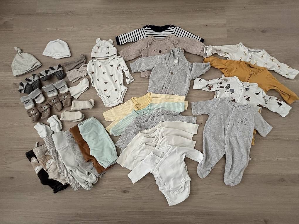 Kleiderpakete: Kleiderpaket, Grösse 50 – Gebraucht aus Lenzburg von mwe03