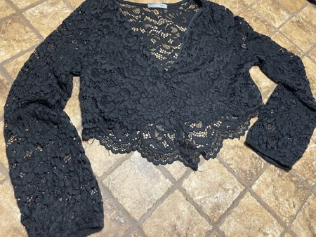 Top pizzo nero Zara collezione donna tgM- feste 