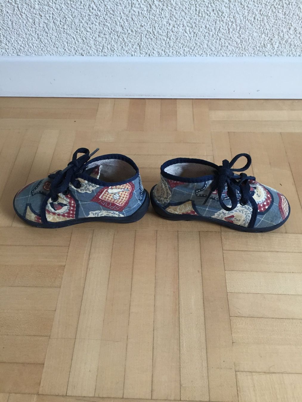 Scarpe per ragazzi: Kinderschuhe, Grösse 22 – Usato da Dietikon venduto da Klopfer05 1