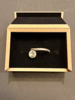 Aussergewöhnlicher Silber Ring Zirkonia, Schmiuck, Geschenk