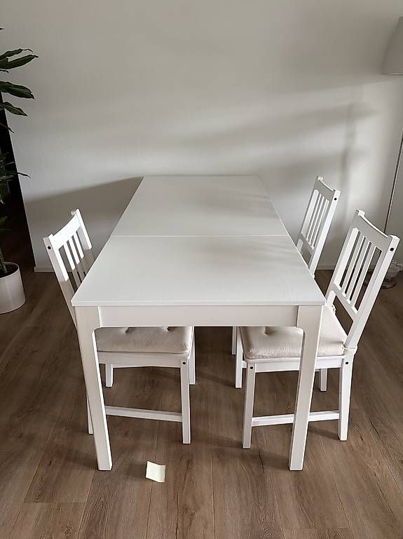 Ikea Tische: Weisser Tisch – Gebraucht aus Fällanden von sab_8768