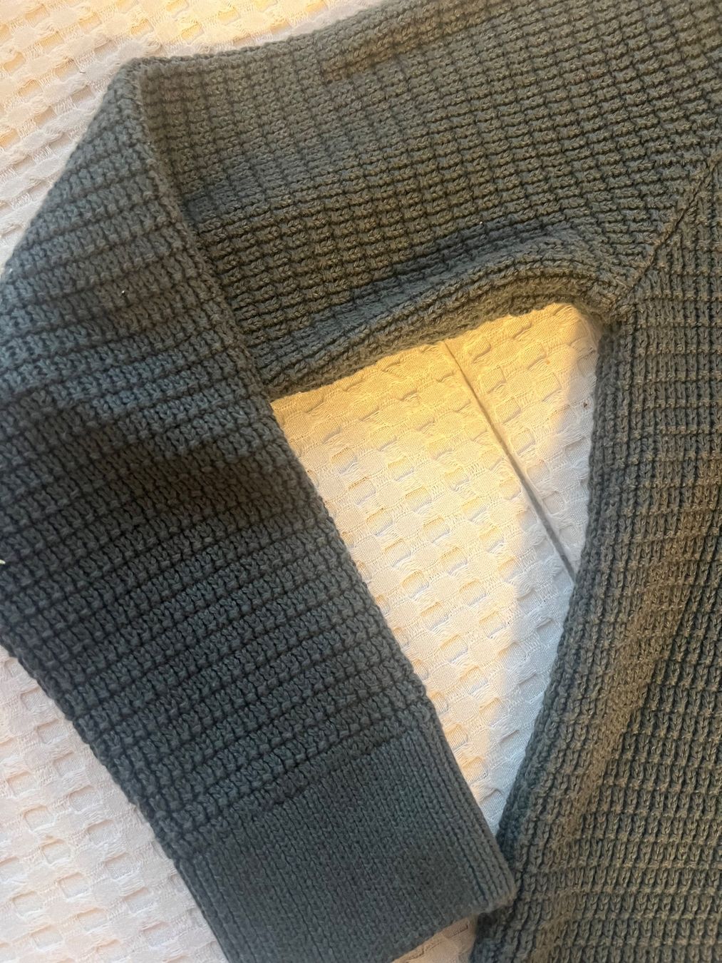 Pullover & Sweatshirts: STRICKPULLOVER NEU OLIVE GR 128 – Neu (gemäss Beschreibung) aus Basel von theo-g77 2