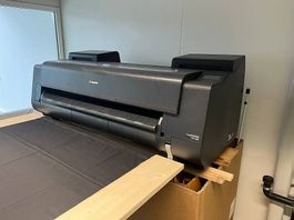 Canon imagePROGRAF PRO-4600 (wie neu) + US-Import Papier