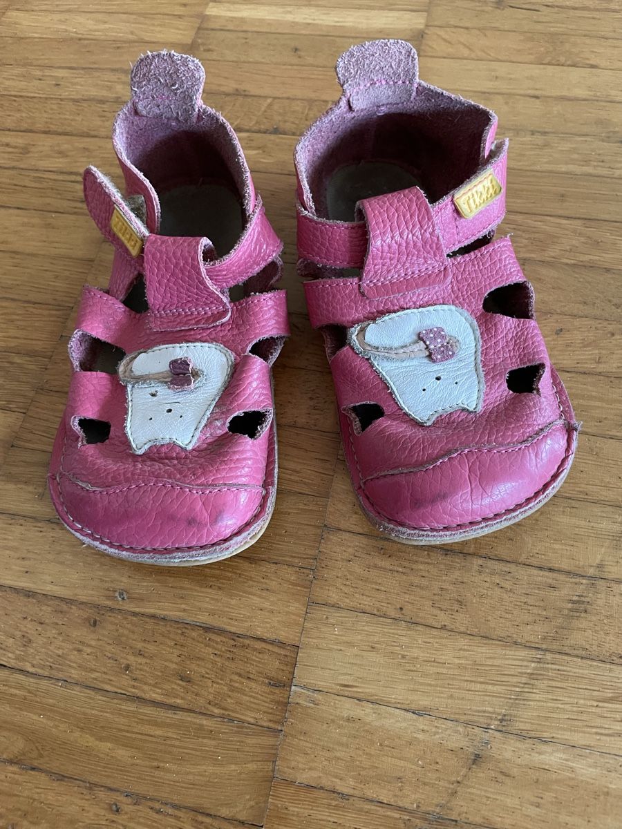 Schuhe für Mädchen: Tikki Sandalen Katze 25 – Gebraucht aus Bassersdorf von zackazacka 1
