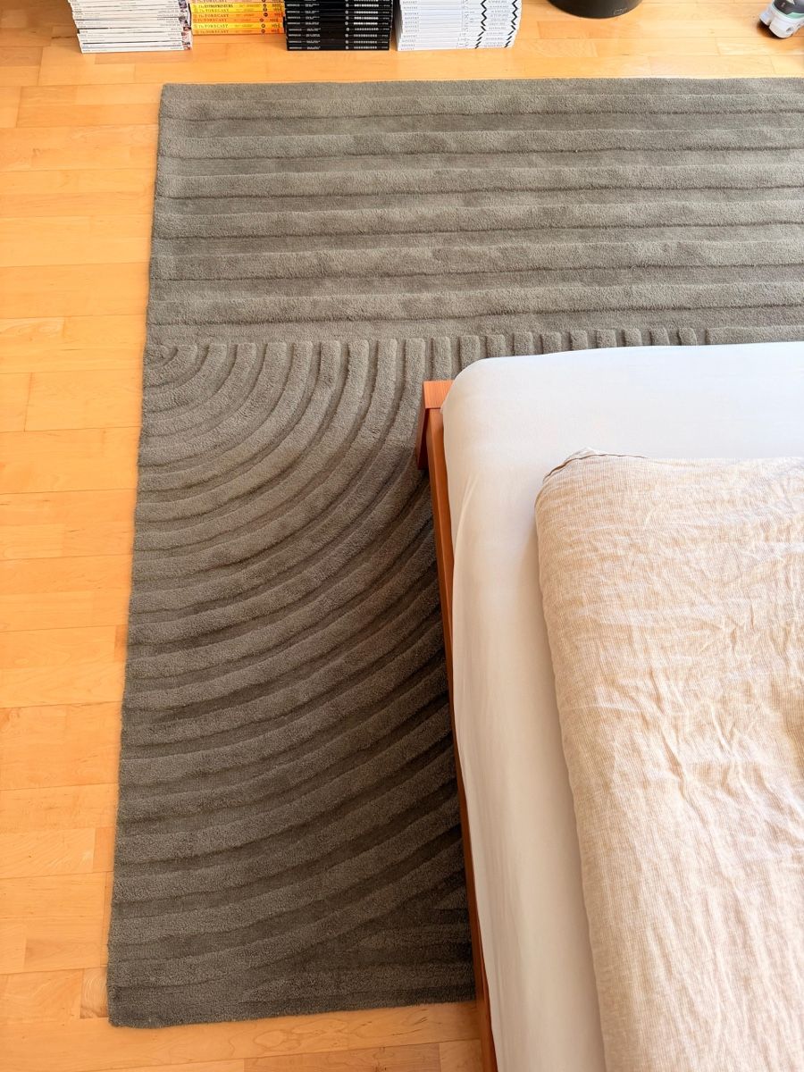 Muuto Tappeti: Muuto Relevo Rug – Usato da Zürich venduto da Peban1 4