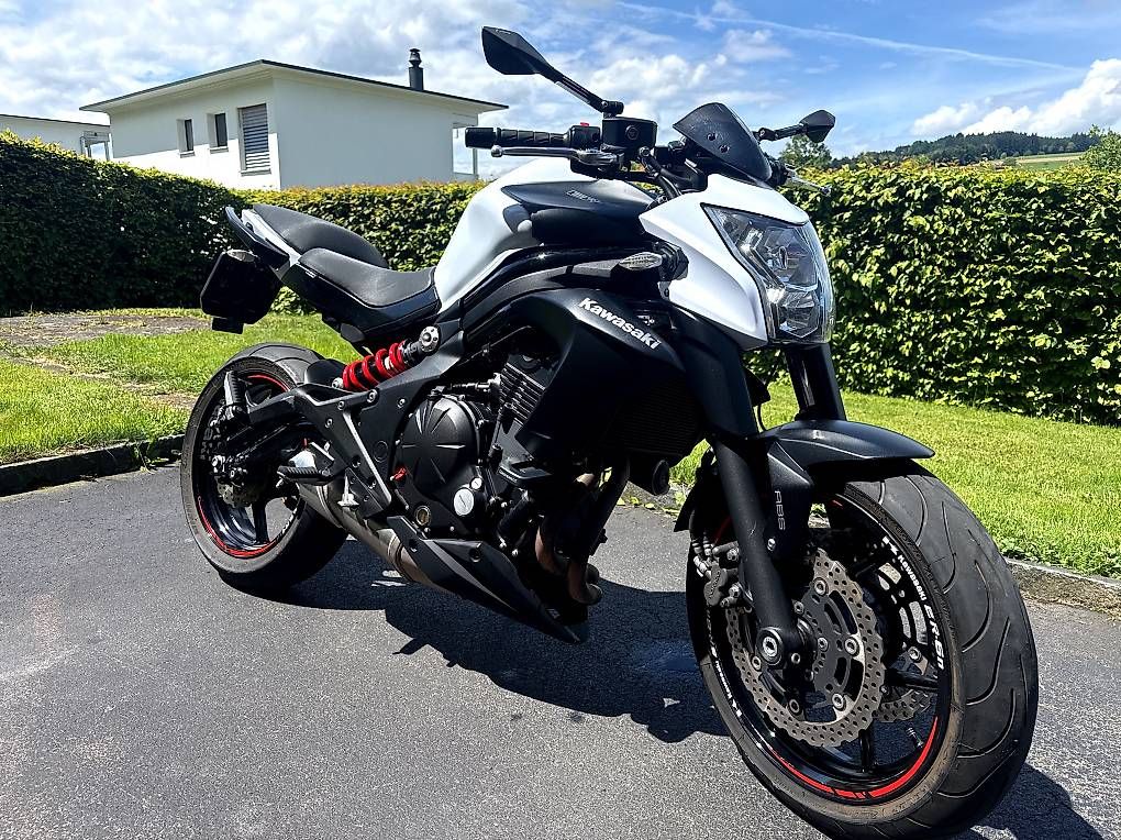 Strada: Kawasaki ER-6n (2014)  – Usato da Küssnacht am Rigi venduto da hirsch79 1