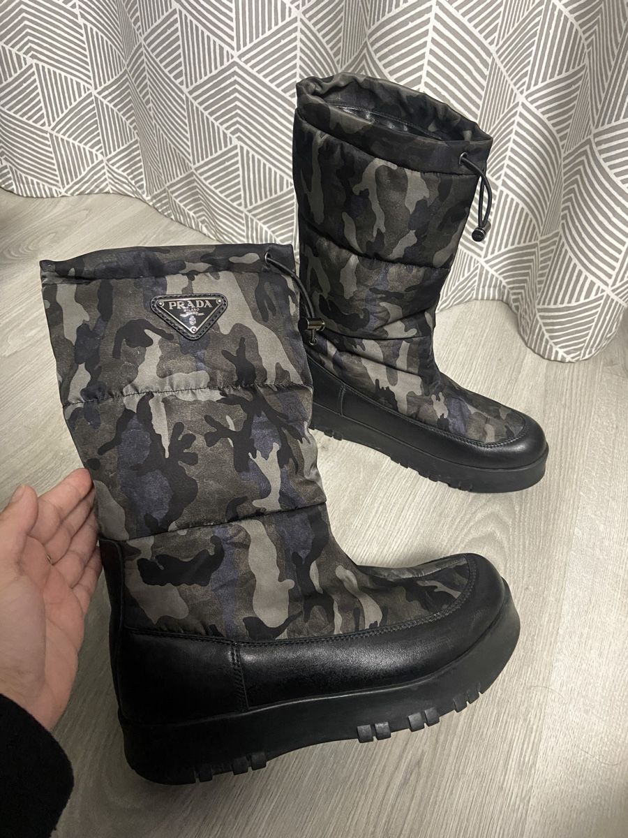 Prada Scarpe da donna: Botte Prada taille 40 – Usato da Montreux venduto da Perledor 1